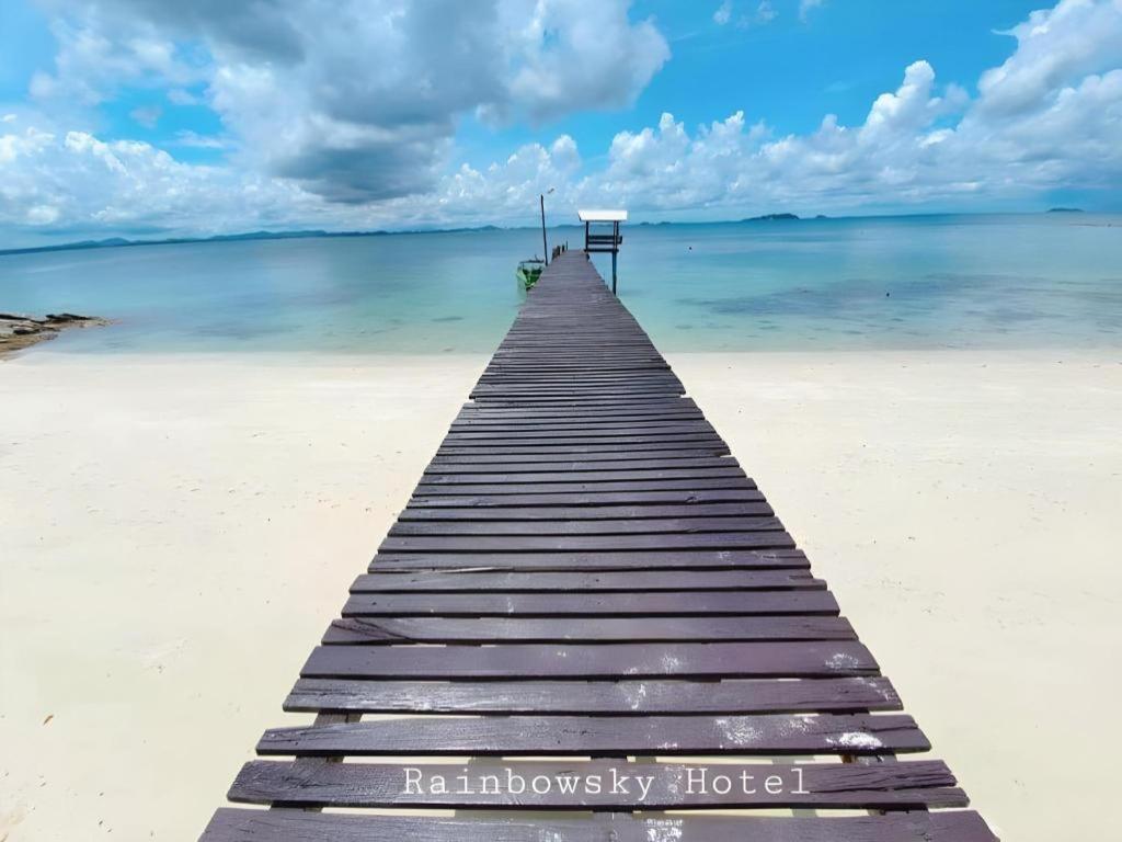 Rainbow Sky Hotel Samet Koh Samet Exterior photo